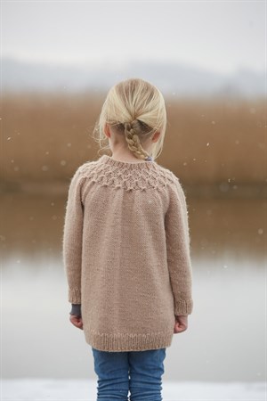 134 KAROLINES CARDIGAN str. 4-9 år